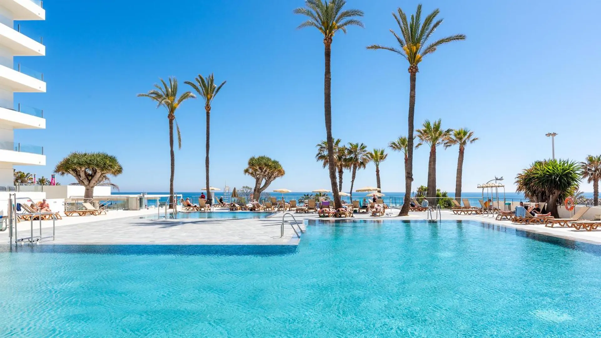 טורמולינוס Wintowinrentals Luxury Apartment In Hotel Ocean House