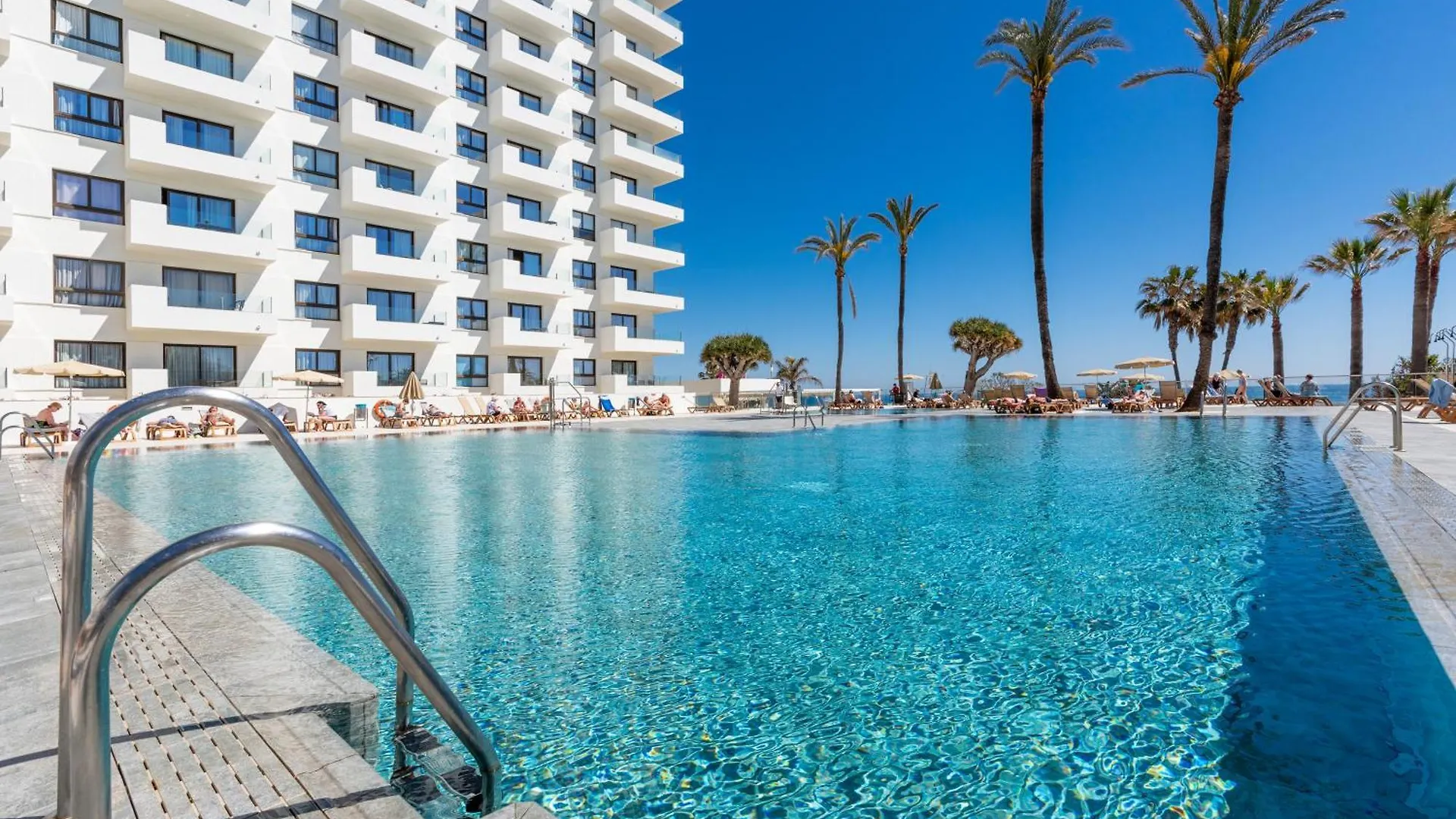 Wintowinrentals Luxury Apartment In Hotel Ocean House Торремолинос