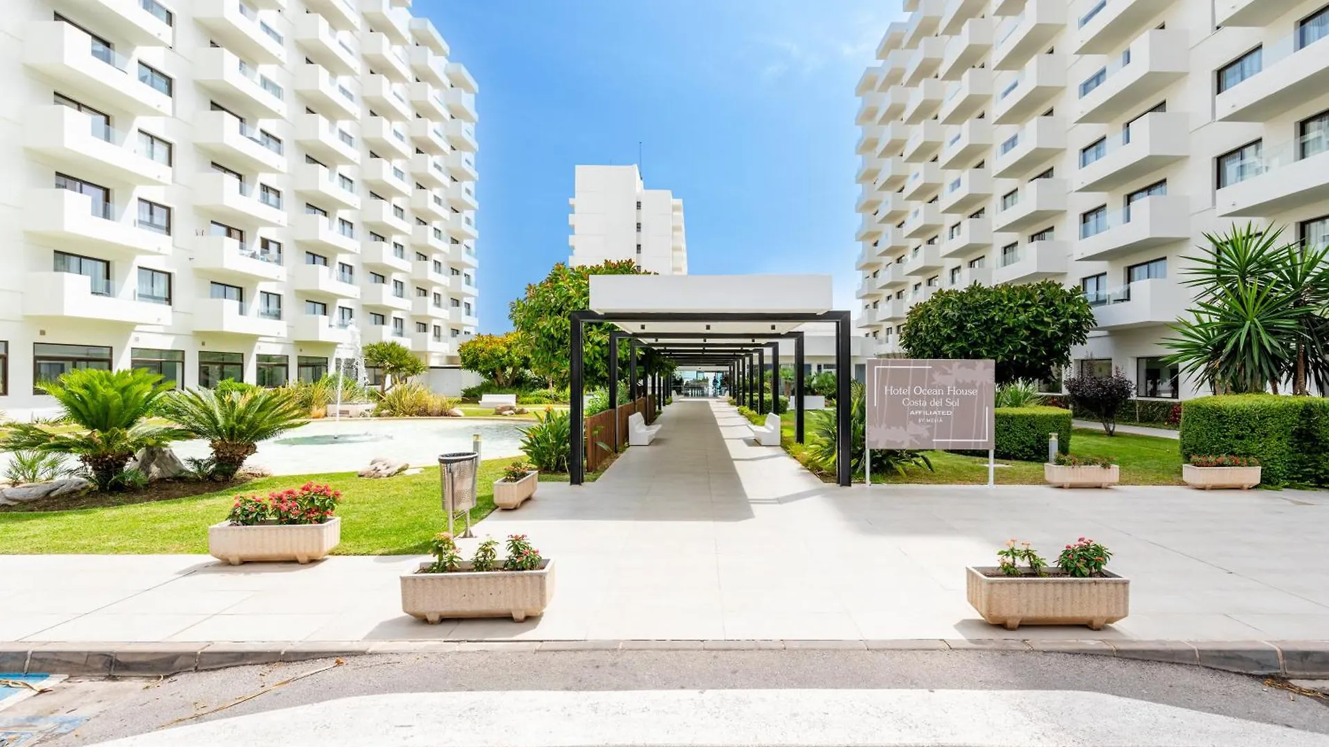 Wintowinrentals Luxury Apartment In Hotel Ocean House Torremolinos
