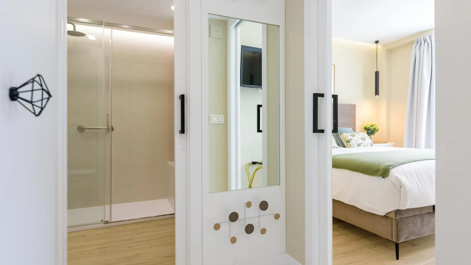 Wintowinrentals Luxury Apartment In Hotel Ocean House Torremolinos Spain