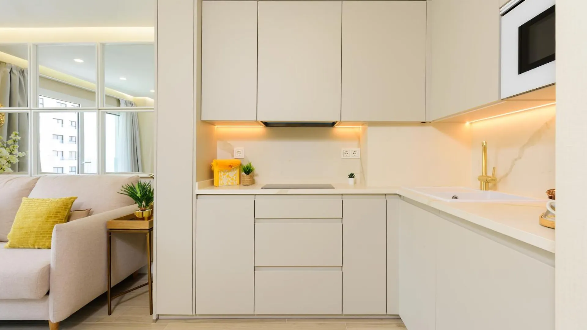 Wintowinrentals Luxury Apartment In Hotel Ocean House Torremolinos